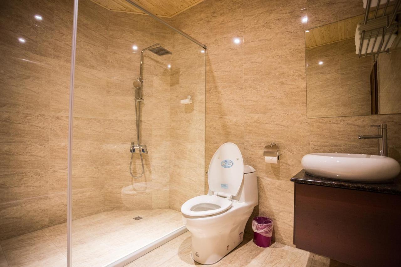 Lu Fang View Bed & Breakfast Дунган Екстериор снимка