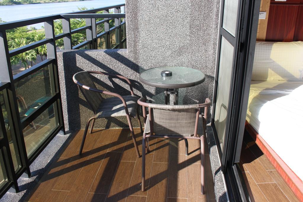 Lu Fang View Bed & Breakfast Дунган Екстериор снимка